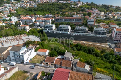 Moradia T2 para Venda em Ramada e Caneças