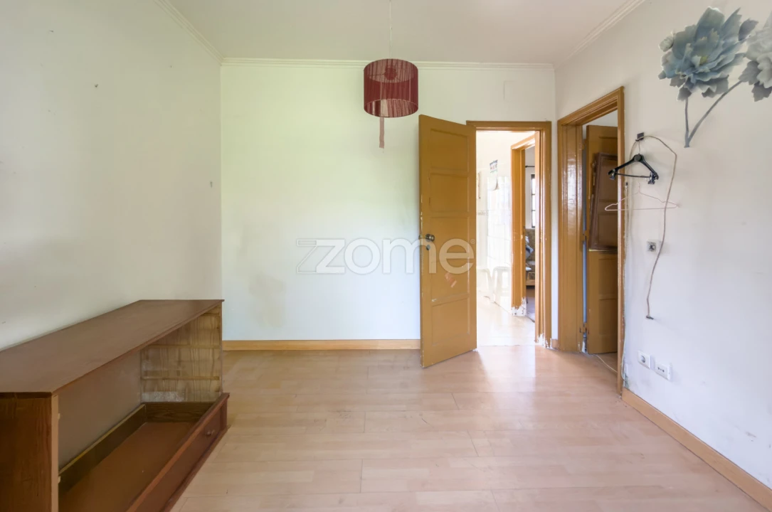Moradia T2 para Venda em Ramada e Caneças Foto 22