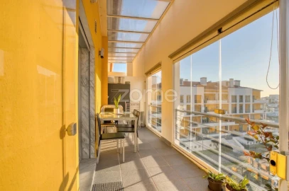 Apartamento T3 para Venda em Malveira e São Miguel de Alcainça