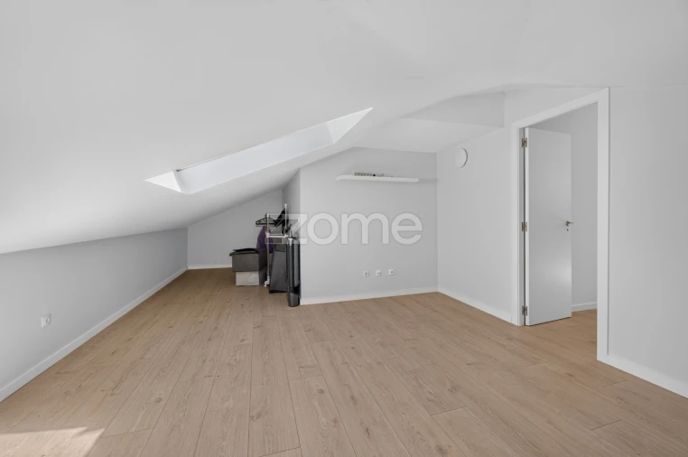 Apartamento T3 para Venda em Malveira e São Miguel de Alcainça Foto 34