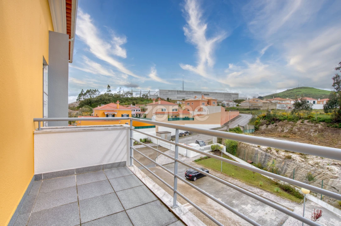 Apartamento T3 para Venda em Malveira e São Miguel de Alcainça Foto 26