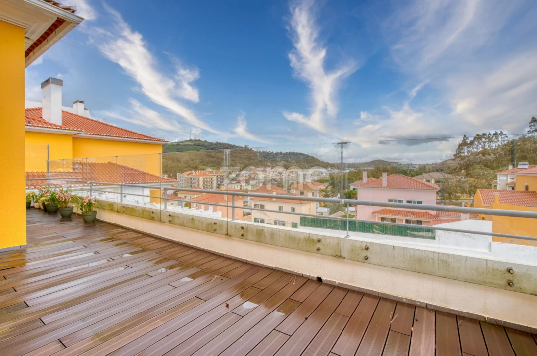 Apartamento T3 para Venda em Malveira e São Miguel de Alcainça Foto 17
