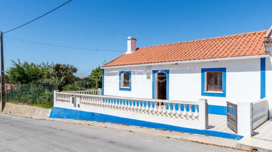 Moradia T2 para Venda em Longueira/Almograve