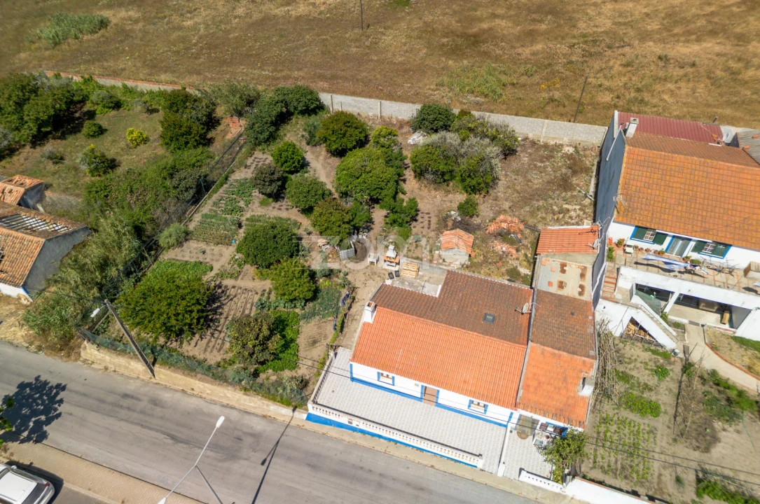 Moradia T2 para Venda em Longueira/Almograve Foto 31