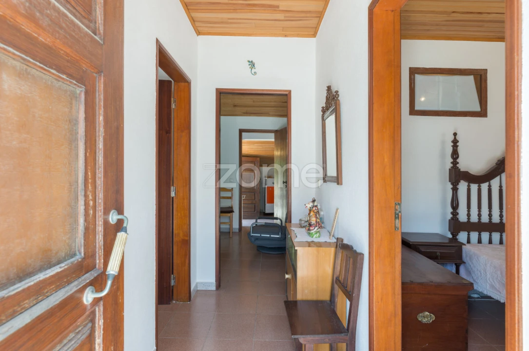Moradia T2 para Venda em Longueira/Almograve Foto 6