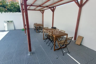 Prédio para Venda em Ajuda