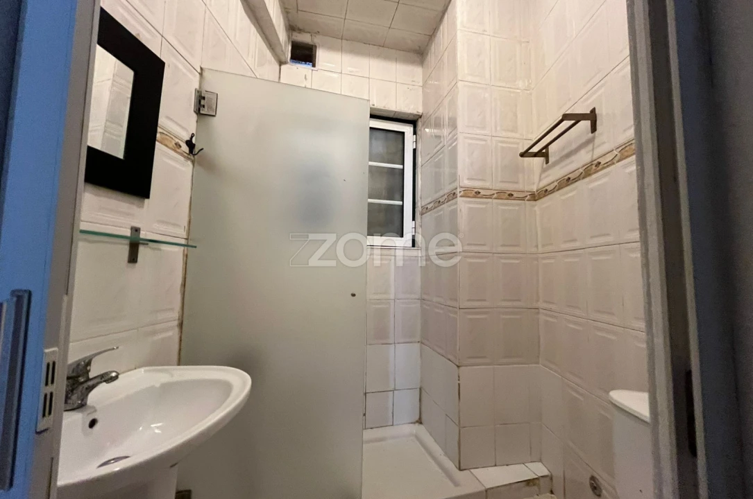 Apartamento T1 para Venda em Santa Maria Maior Foto 13