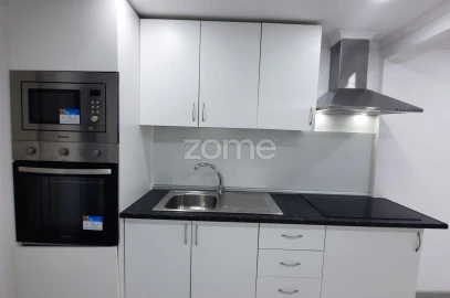 Apartamento T1 para Venda em Corroios