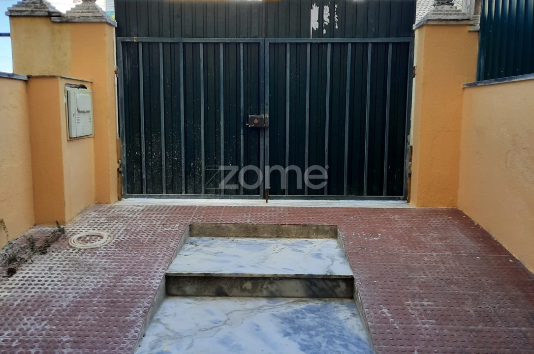 Apartamento T1 para Venda em Corroios Foto 14