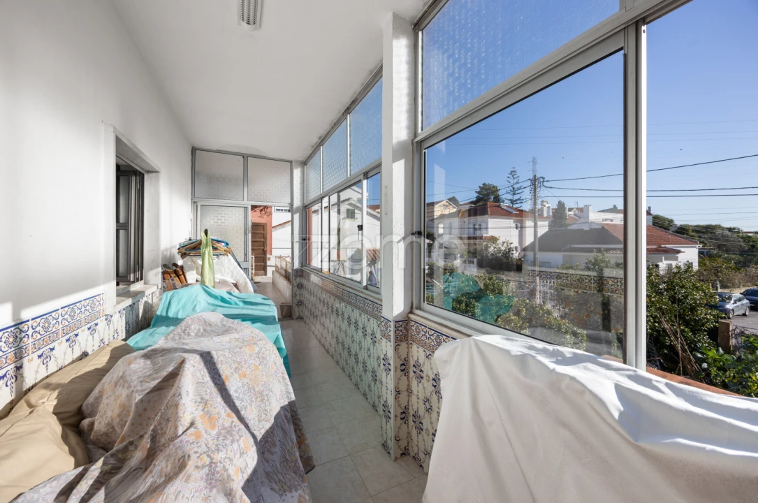 Apartamento T3 para Venda em Charneca de Caparica e Sobreda Foto 23