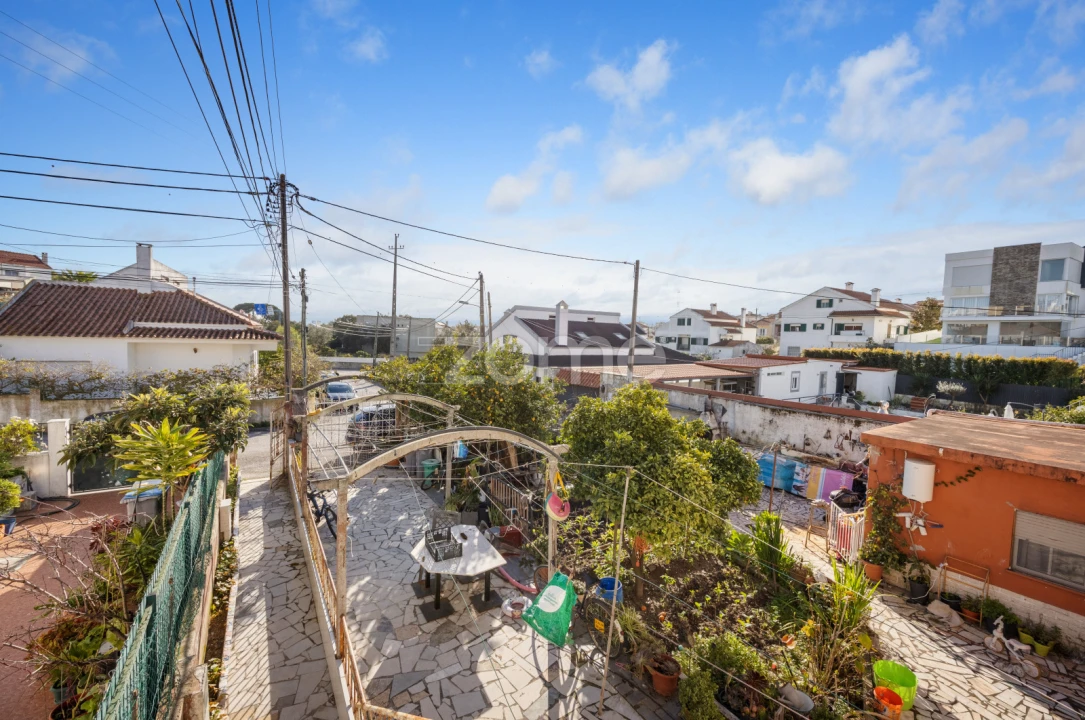 Apartamento T3 para Venda em Charneca de Caparica e Sobreda Foto 21