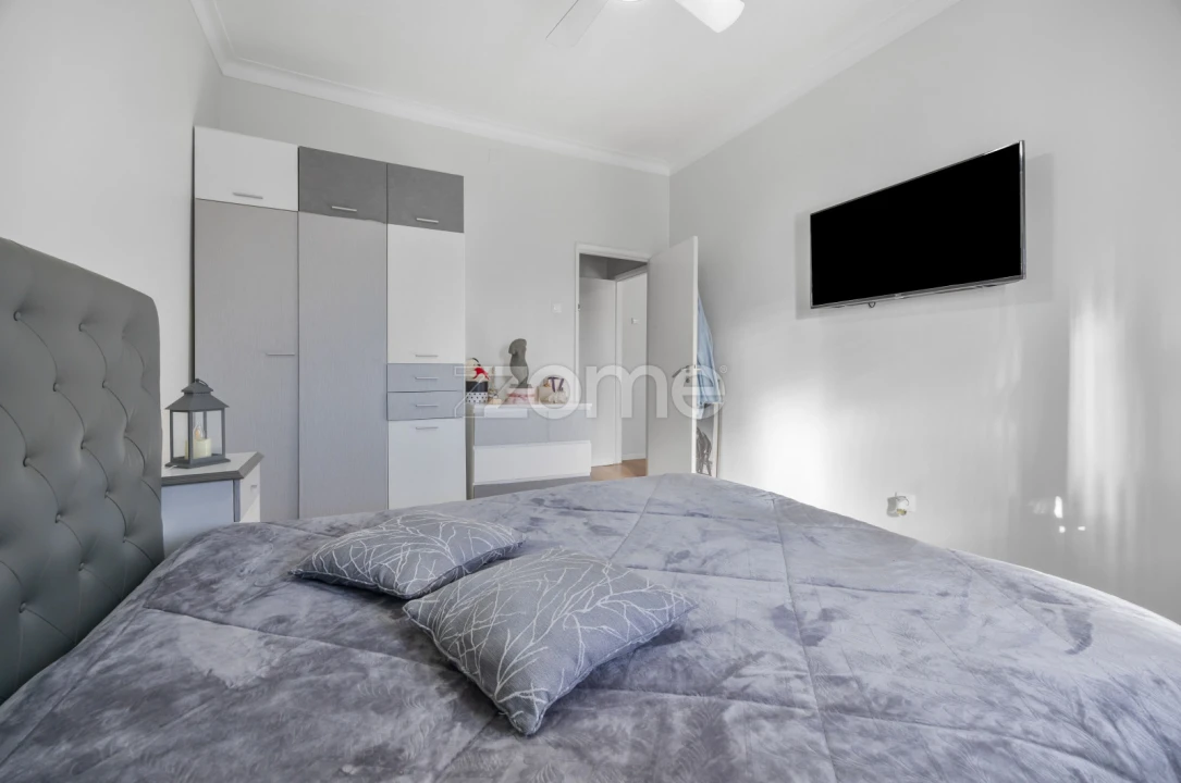 Apartamento T3 para Venda em Charneca de Caparica e Sobreda Foto 9
