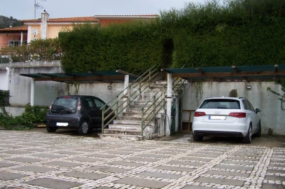 Moradia T4 para Venda em União das Freguesias de Setúbal