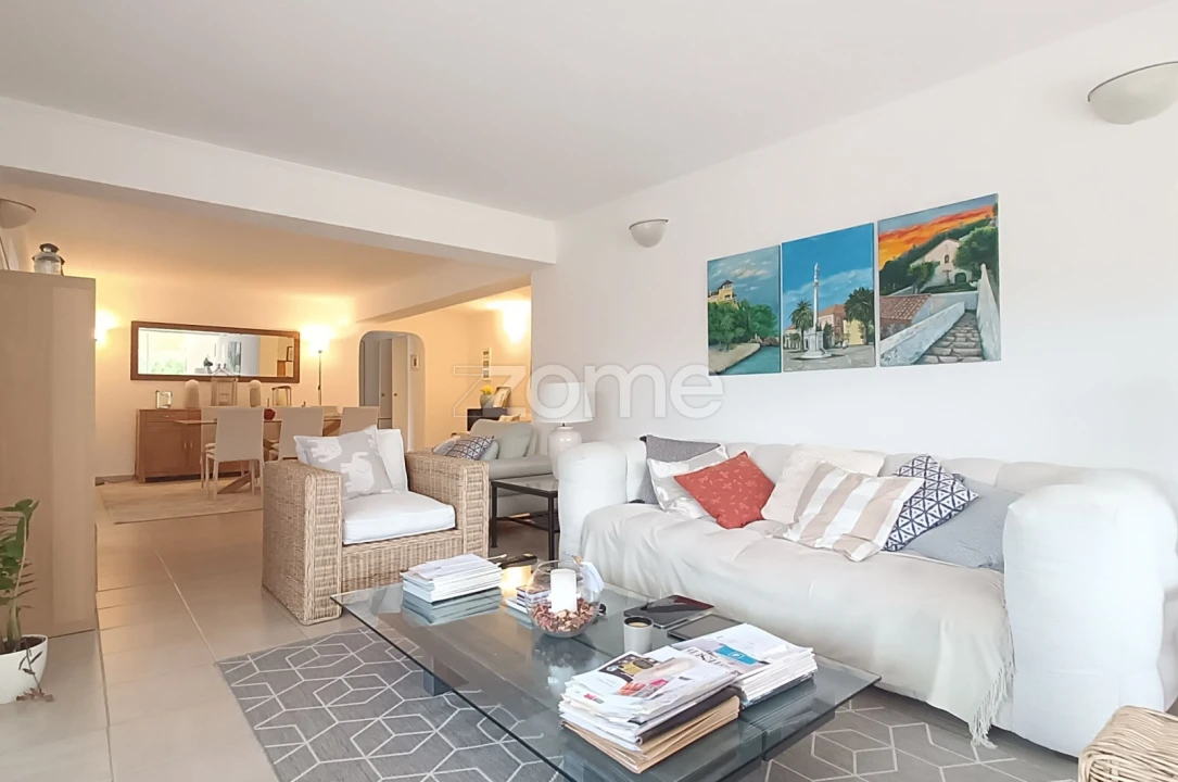 Moradia T4 para Venda em União das Freguesias de Setúbal Foto 2