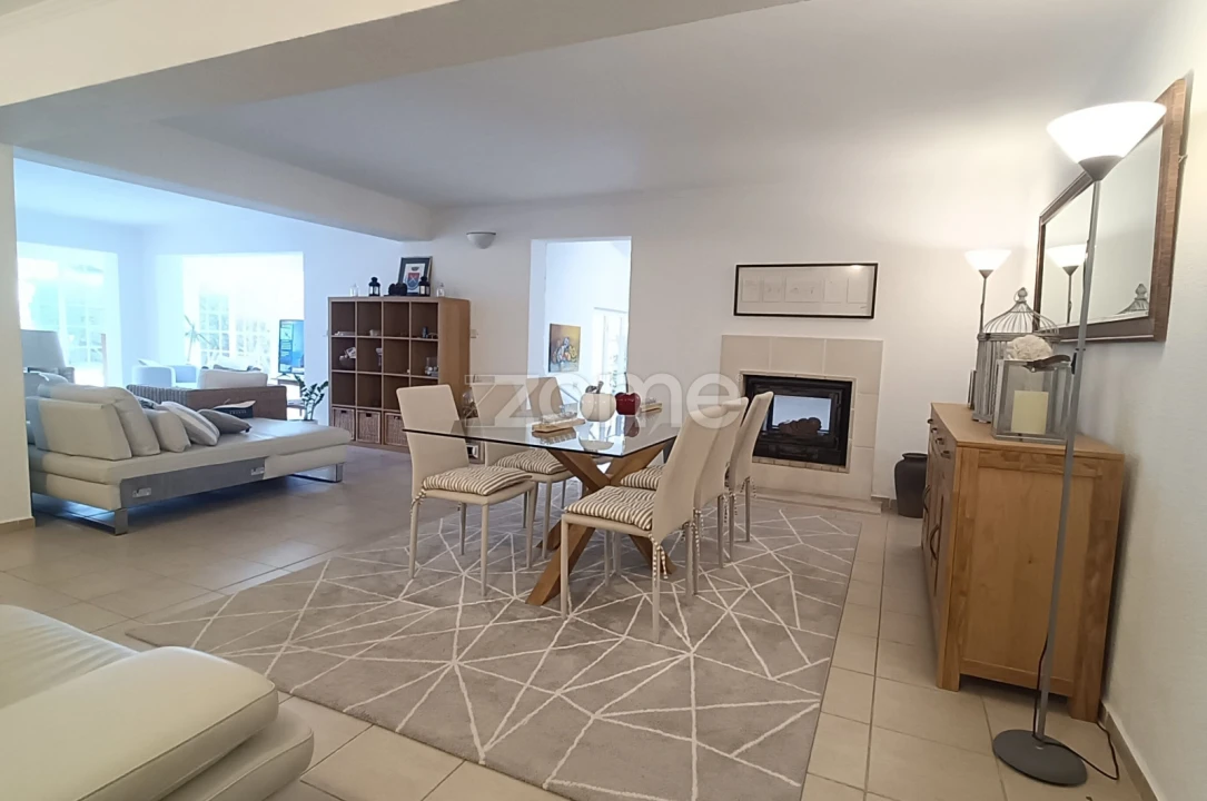 Moradia T4 para Venda em União das Freguesias de Setúbal Foto 6