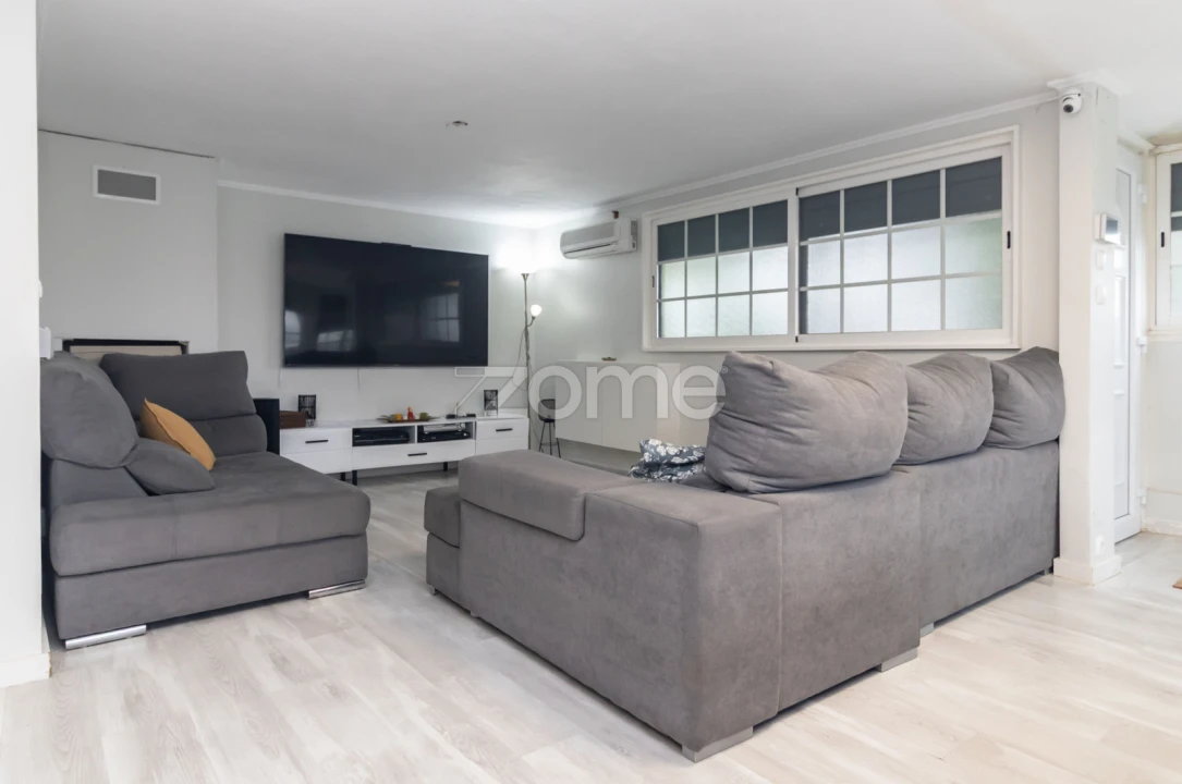 Moradia T3 para Venda em Fernao Ferro Foto 5