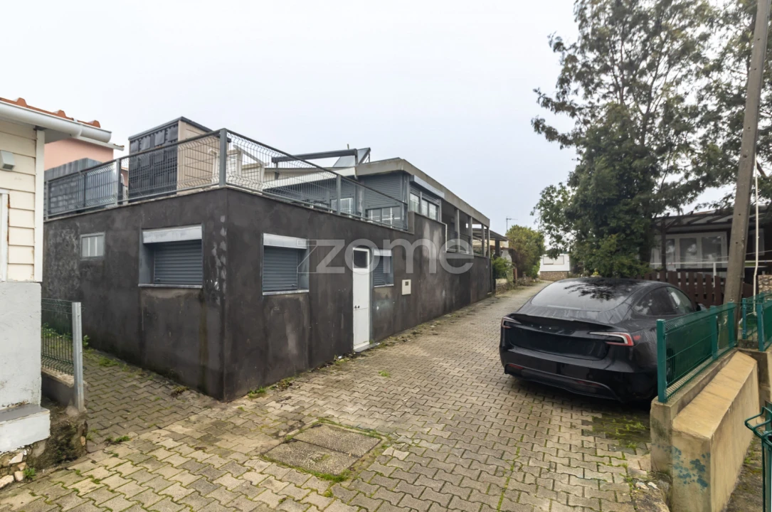 Moradia T3 para Venda em Fernao Ferro Foto 38