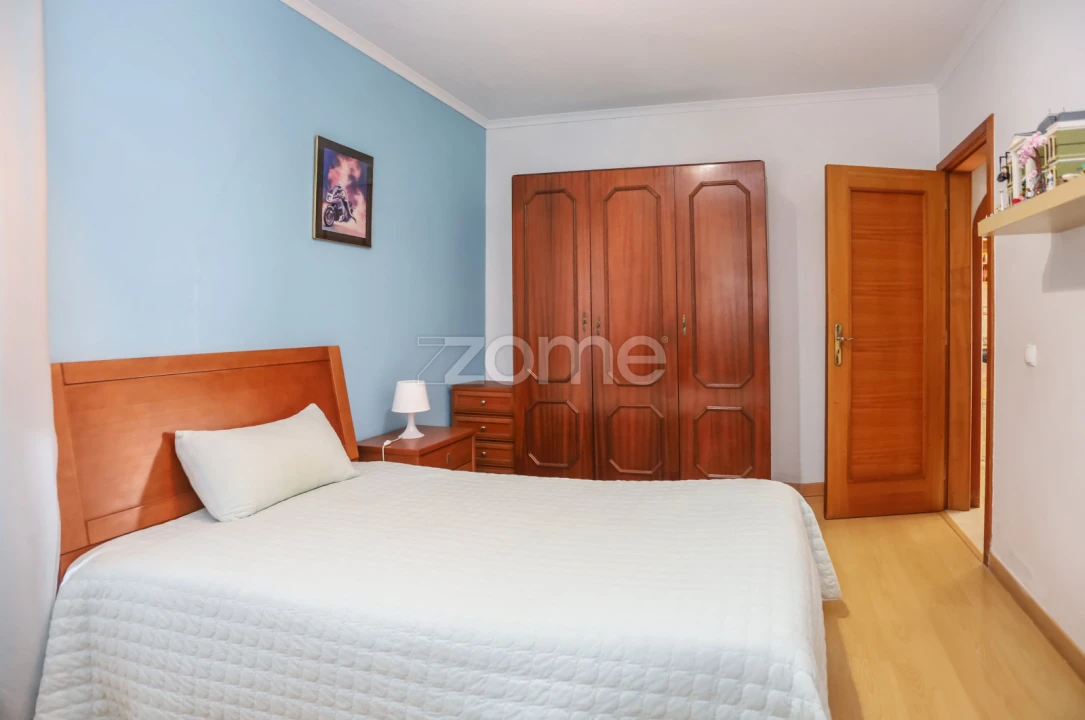 Moradia T3 para Venda em Queluz e Belas Foto 18