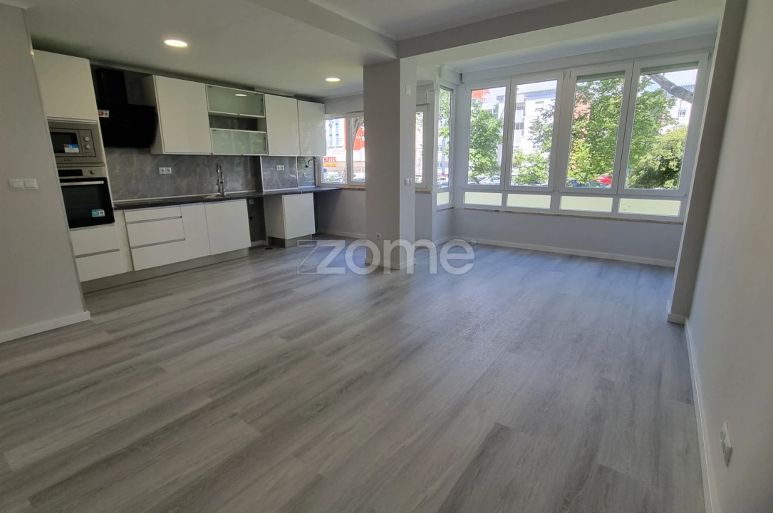 Apartamento T2 para Venda em Oeiras e São Julião da Barra, Paço de Arcos e Caxias Foto 6