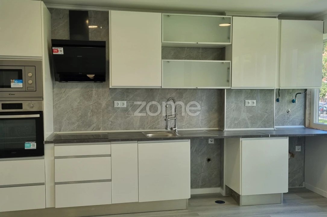 Apartamento T2 para Venda em Oeiras e São Julião da Barra, Paço de Arcos e Caxias Foto 3
