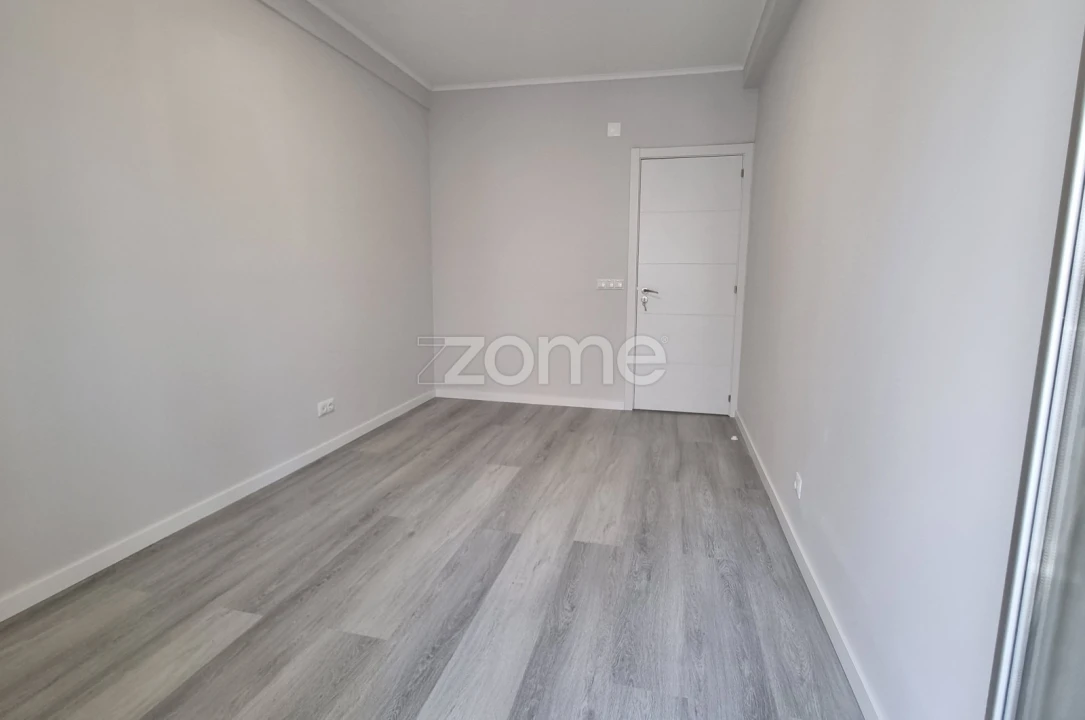 Apartamento T2 para Venda em Oeiras e São Julião da Barra, Paço de Arcos e Caxias Foto 9