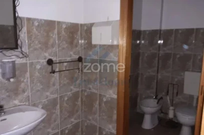 Negócio para Venda em Queluz e Belas
