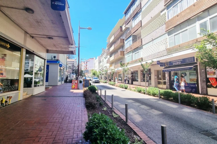 Apartamento T1 para Venda em Venteira Foto 15