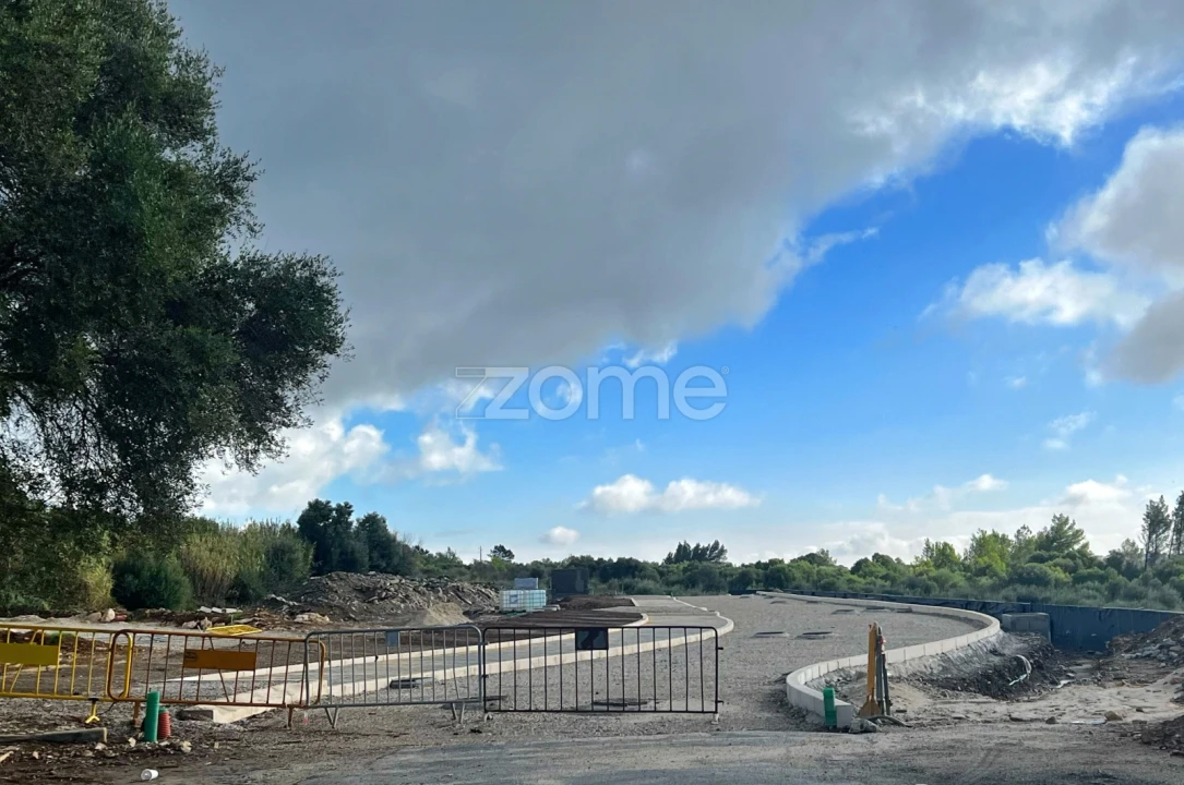 Terreno para Venda em Alcabideche Foto 2