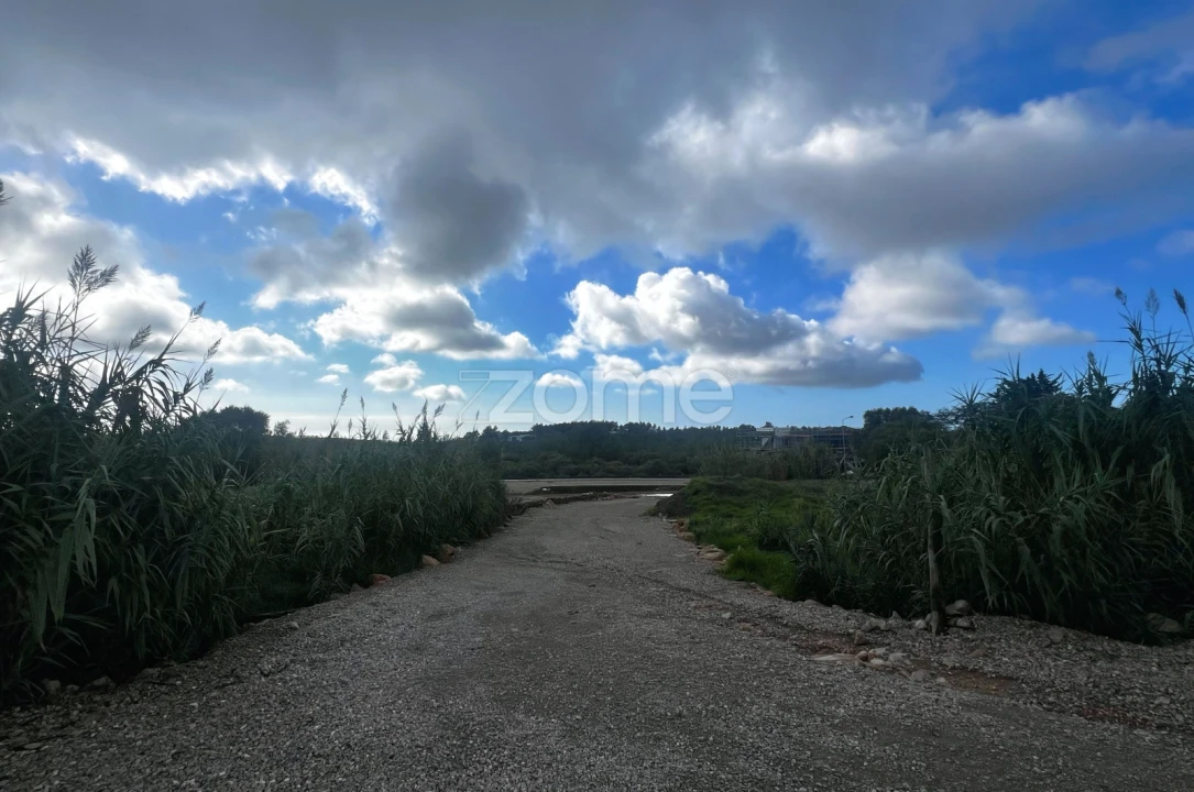 Terreno para Venda em Alcabideche Foto 4
