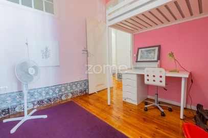 Apartamento T4 para Venda em Santa Maria Maior