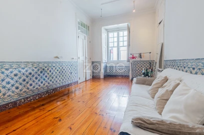 Apartamento T4 para Venda em Santa Maria Maior