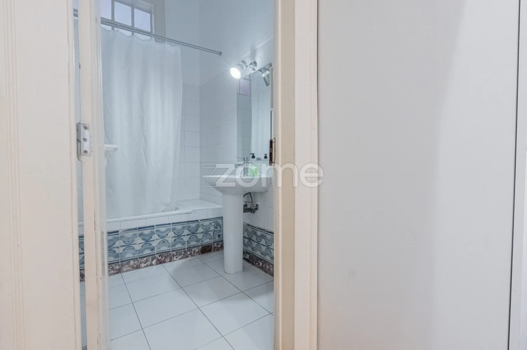 Apartamento T4 para Venda em Santa Maria Maior Foto 19