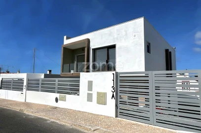 Moradia T4 para Venda em Cascais e Estoril