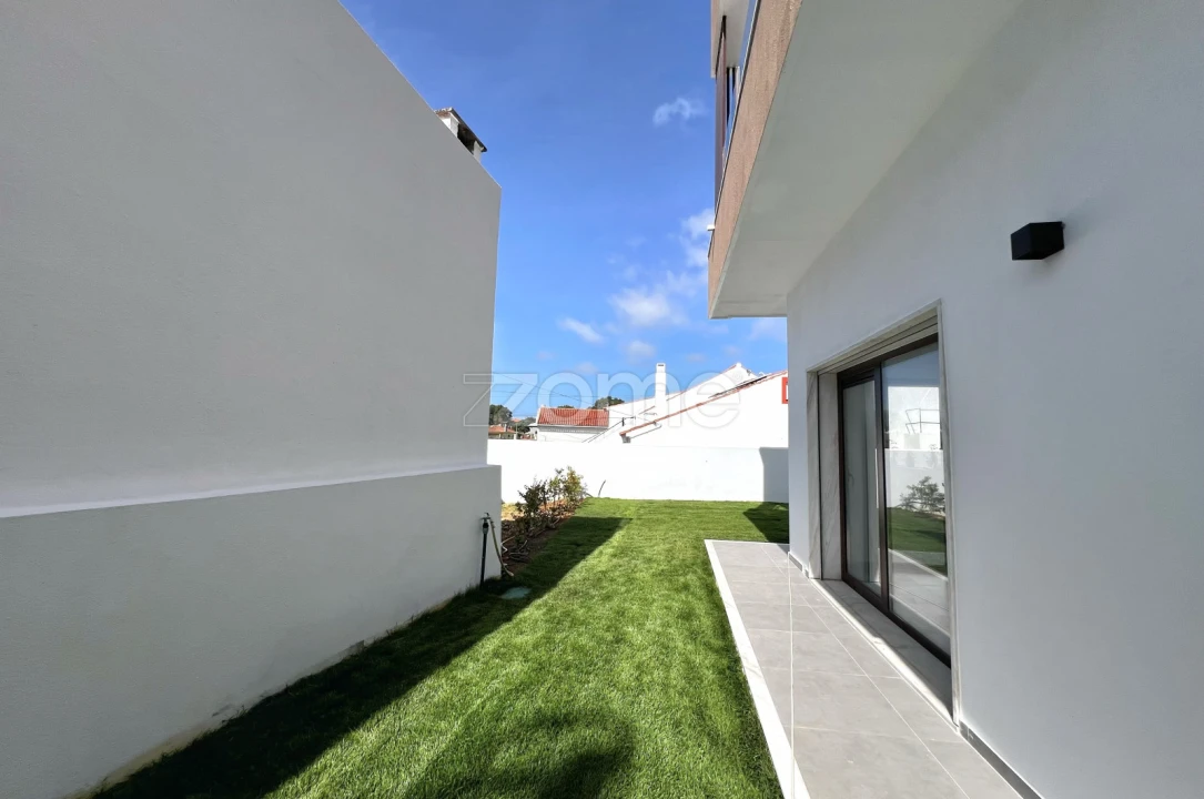 Moradia T4 para Venda em Cascais e Estoril Foto 9