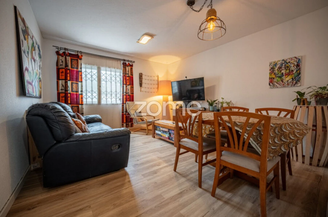 Apartamento T2 para Venda em Alcabideche Foto 1