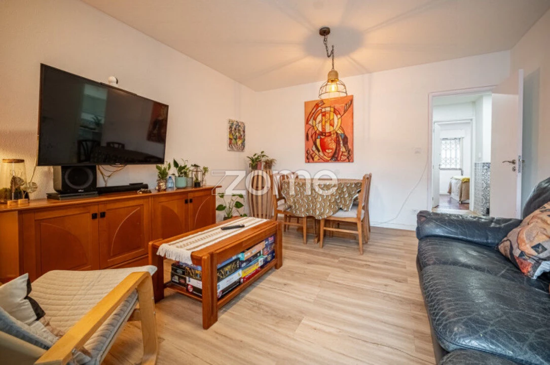 Apartamento T2 para Venda em Alcabideche Foto 2