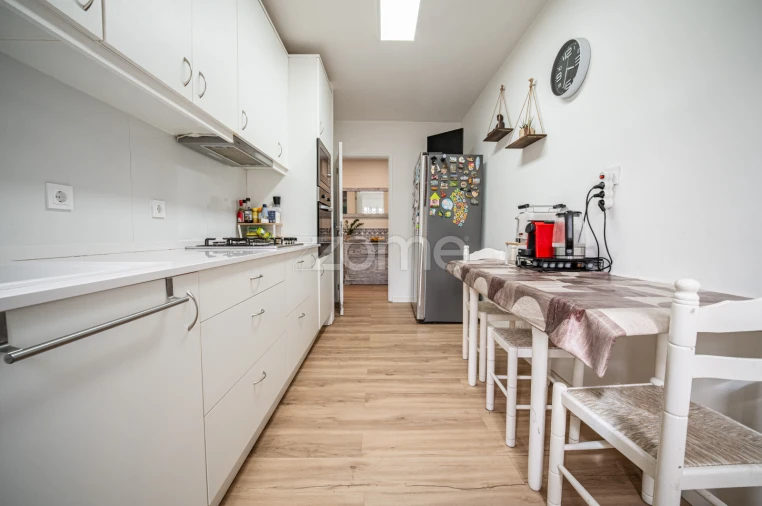 Apartamento T2 para Venda em Alcabideche Foto 6