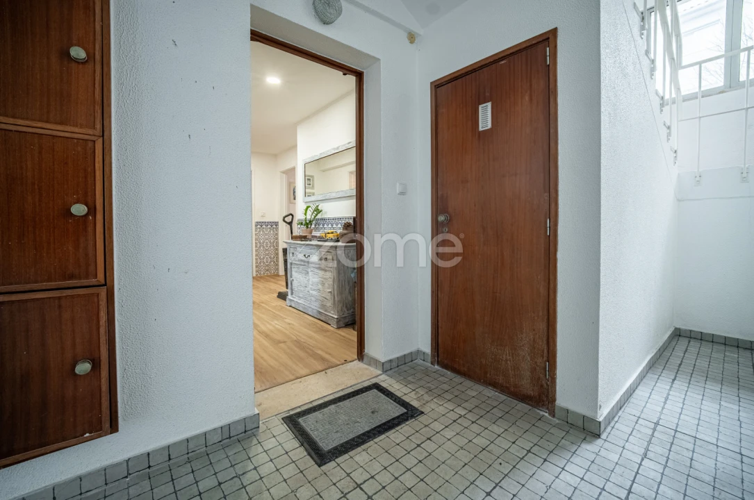 Apartamento T2 para Venda em Alcabideche Foto 3