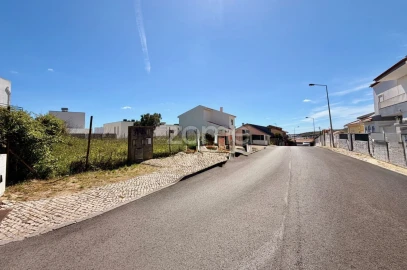 Terreno para Venda em São Domingos de Rana