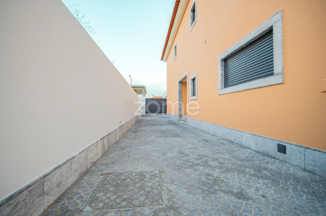 Moradia T3 para Venda em Cascais e Estoril Foto 33