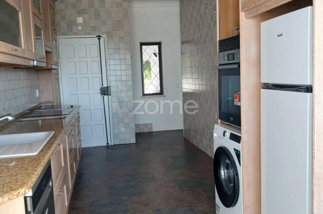 Moradia T3 para Arrendamento em Carcavelos e Parede Foto 7