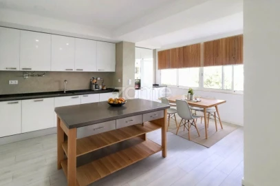 Apartamento T2 para Venda em Alvalade
