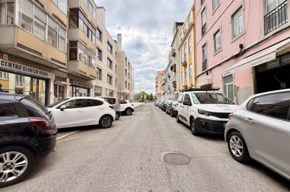 Apartamento T2 para Venda em Alvalade