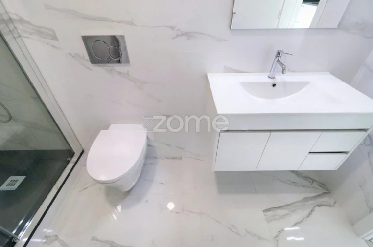 Apartamento T2 para Venda em Alvalade Foto 9