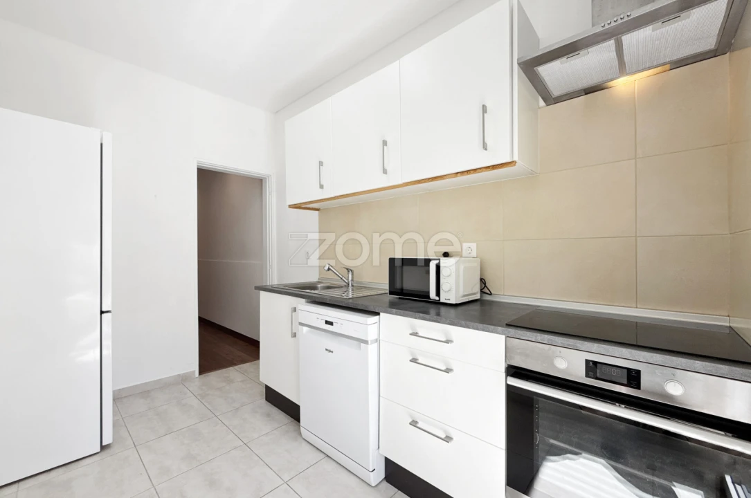 Apartamento T1 para Venda em Camarate, Unhos e Apelação Foto 7