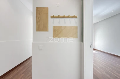Apartamento T1 para Venda em Camarate, Unhos e Apelação