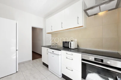Apartamento T1 para Venda em Camarate, Unhos e Apelação