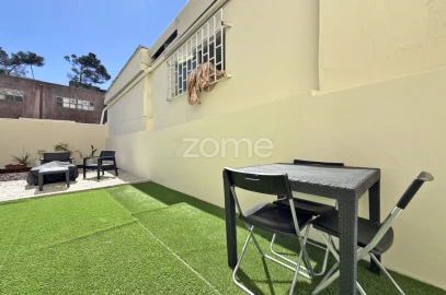 Apartamento T1 para Venda em Camarate, Unhos e Apelação