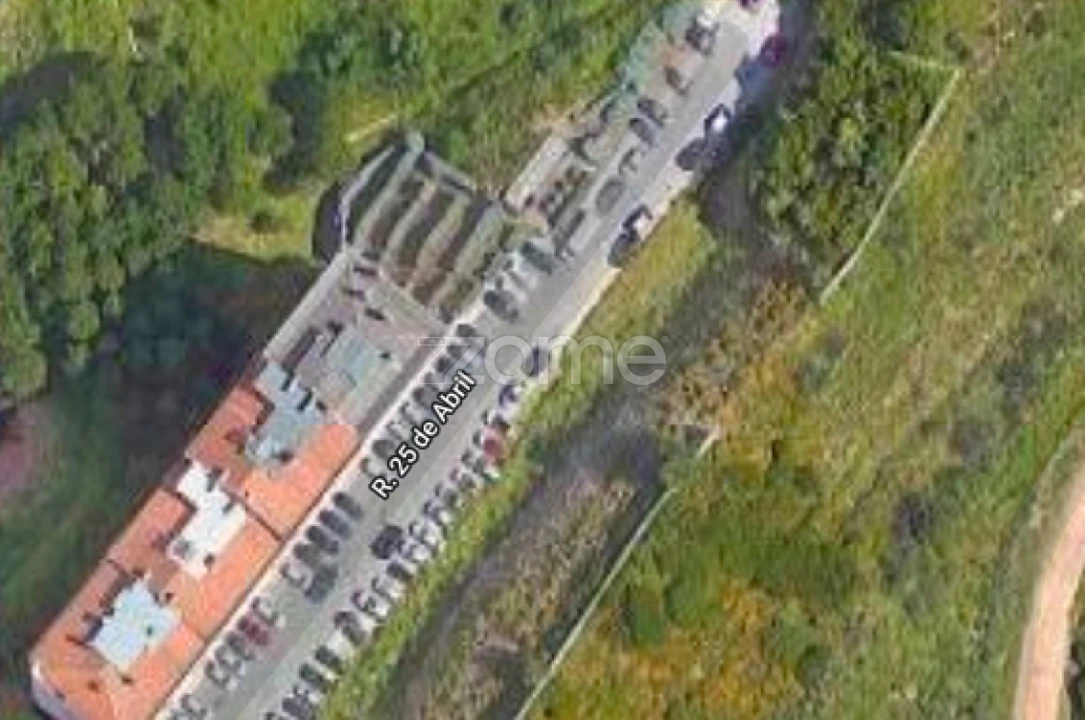 Terreno para Venda em Queluz e Belas Foto 4