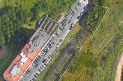 Terreno para Venda em Queluz e Belas